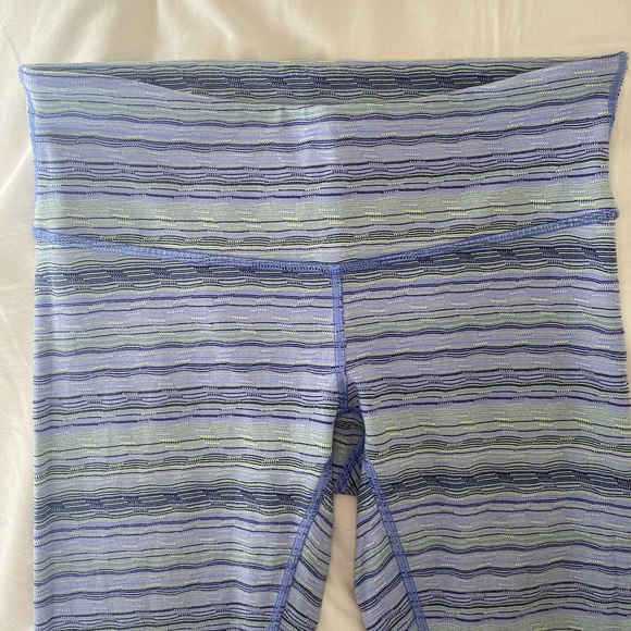 Lululemon Wunder Under Crop III Space Dye Size 6 - Picture 10 of 12